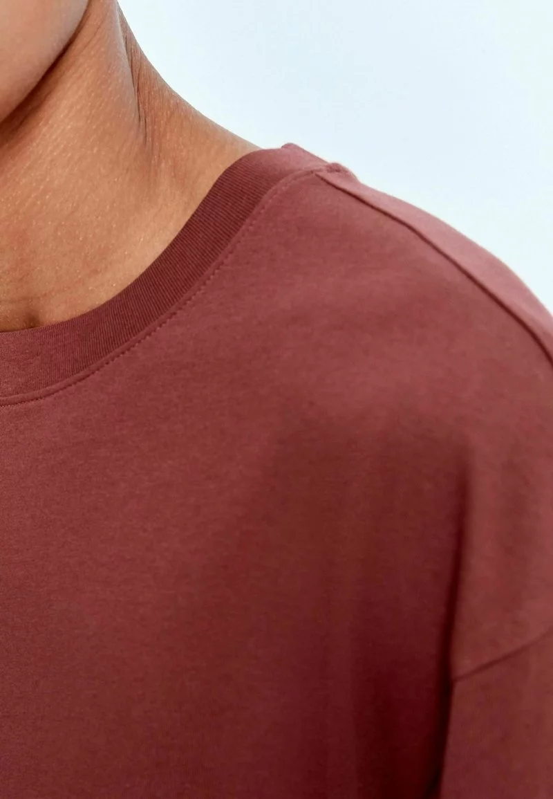 Next Herren T-Shirt Basic - Brick Red 3 Next Herren T-Shirt Basic - Brick Red – Bild 3