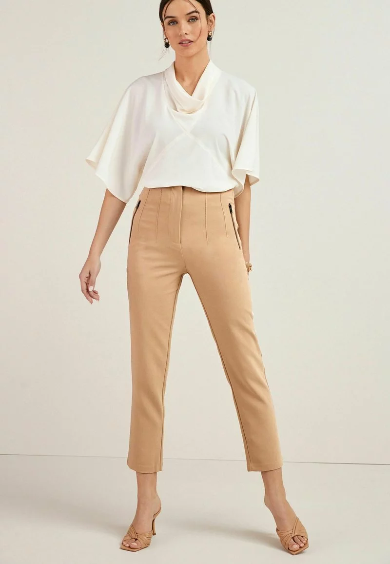 Next Damen Stoffhose - Camel 2 Next Damen Stoffhose - Camel – Bild 2