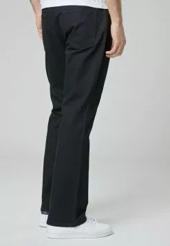 Next Herren Jeans Bootcut - Black 7 Next Herren Jeans Bootcut - Black -Next Großes Kaufhaus c3305912b88f4dd18aef9d3b9a0cab02