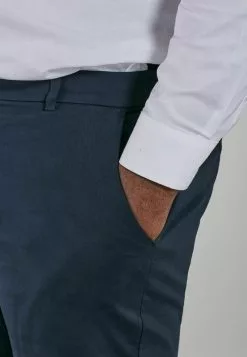 Next BIG TALL - Chino - Blue | Herren -Next Großes Kaufhaus c78729a4ea224d6b95ec08d09e89f6f7