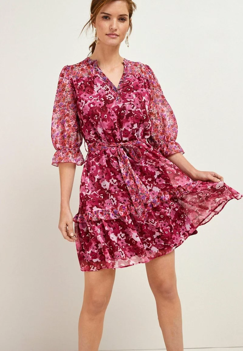 Next Damen TIERED - Freizeitkleid - Pink Spliced Floral 1 Next Damen TIERED - Freizeitkleid - Pink Spliced Floral
