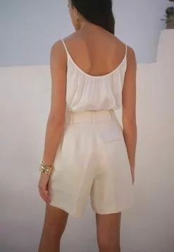 Next Damen PREMIUM BLEND SMART - Shorts - Stone Neutral -Next Großes Kaufhaus cf5d655da00d41db85122bda7f17078a