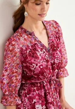 Next Damen TIERED - Freizeitkleid - Pink Spliced Floral 8 Next Damen TIERED - Freizeitkleid - Pink Spliced Floral -Next Großes Kaufhaus d03b2ea6f15a46099deaf6a48d036e65