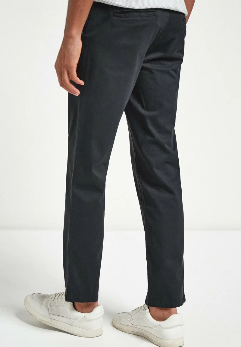 Next Herren SLIM FIT - Chino - Dark Grey 2 Next Herren SLIM FIT - Chino - Dark Grey – Bild 2