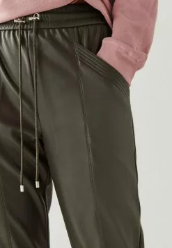 Next Damen Stoffhose - Khaki 9 Next Damen Stoffhose - Khaki -Next Großes Kaufhaus d51b36b0b58449a59fe34ddc556143b3