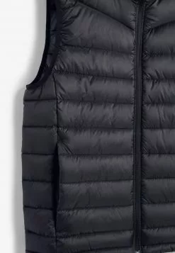 Next Herren WITH DUPONT SORONA® INSULATION - Weste - Black -Next Großes Kaufhaus d5b965928d0445aaba38866b085a20e0