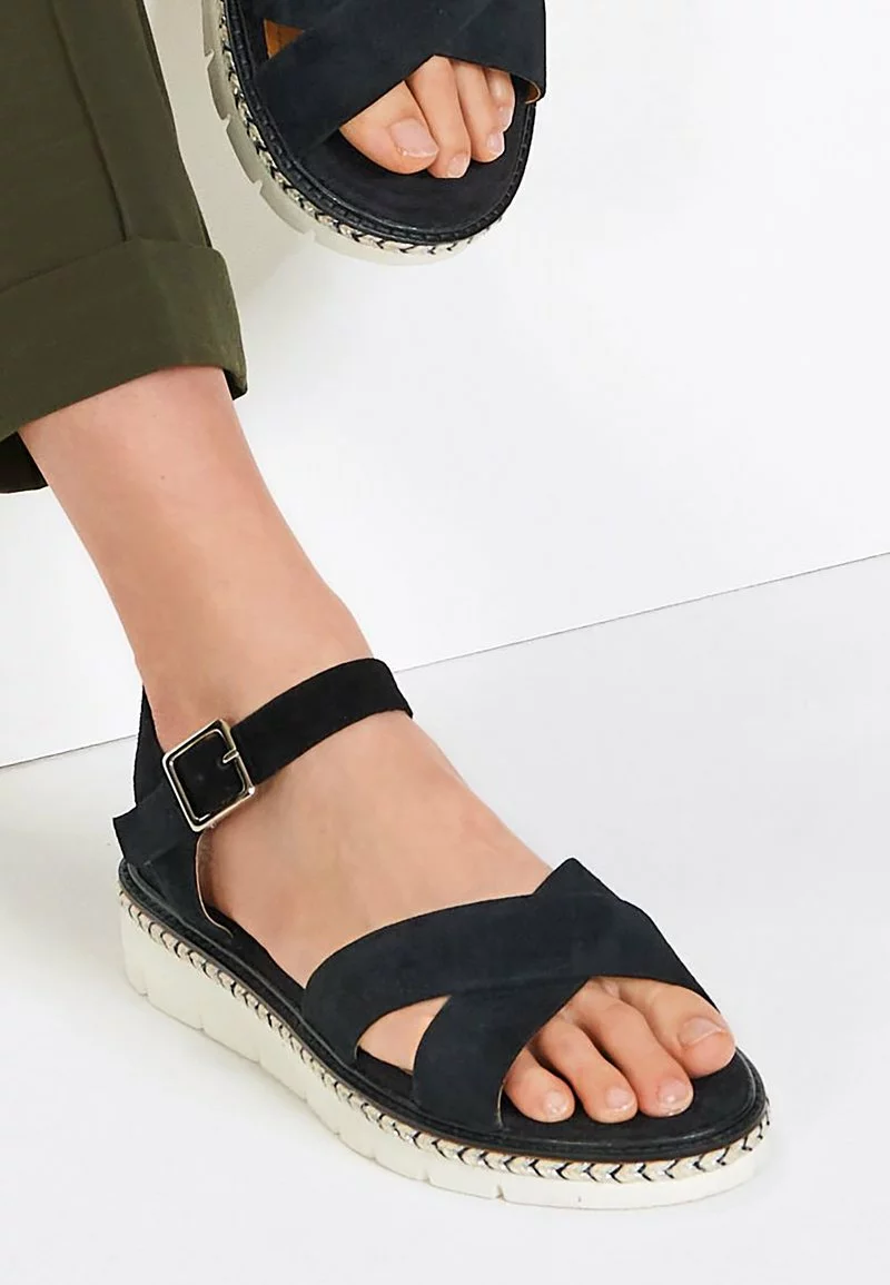 Next Damen FOREVER COMFORT - Plateausandalette - Black 1 Next Damen FOREVER COMFORT - Plateausandalette - Black