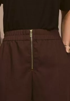 Next Damen ZIP FRONT TAPER LEG - Stoffhose - Brown 8 Next Damen ZIP FRONT TAPER LEG - Stoffhose - Brown -Next Großes Kaufhaus d903ad1e5288481bb858a6d169c5dff0