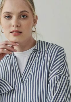 Next Damen LONG SLEEVE - Bluse - Blue White Stripe 10 Next Damen LONG SLEEVE - Bluse - Blue White Stripe -Next Großes Kaufhaus db95f7a9aa4d42e0b7c942340e5e7772