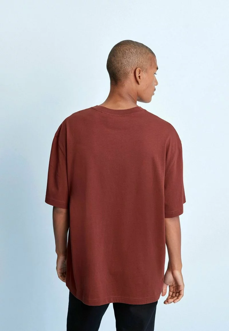 Next Herren T-Shirt Basic - Brick Red 2 Next Herren T-Shirt Basic - Brick Red – Bild 2