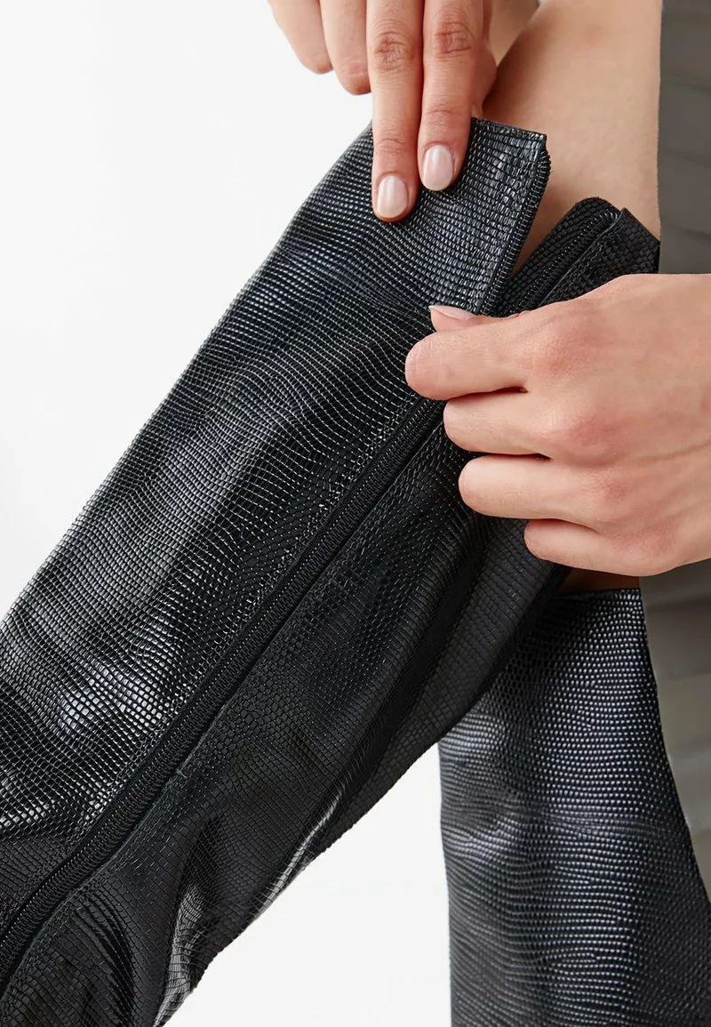 Next Damen SIGNATURE POINTED KNEE HIGH - Stiefel - Black 2 Next Damen SIGNATURE POINTED KNEE HIGH - Stiefel - Black – Bild 2