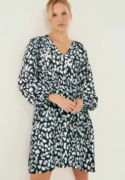 Next Damen PIPPED - Strandaccessoire - Black, White