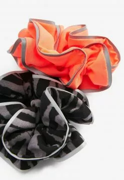 Next Damen REFLECTIVE SCRUNCHIES 2 PACK - Haar-Styling-Accessoires - Orange Black -Next Großes Kaufhaus f0331c9baf974b1b995582bdfea8646d