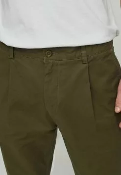 Next Herren PLEATED STRETCH - Stoffhose - Green 8 Next Herren PLEATED STRETCH - Stoffhose - Green -Next Großes Kaufhaus f23d3cd371934fa2972c97f52b27e57f