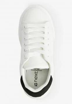 Next Kinder Sportlicher Schnürer - White -Next Großes Kaufhaus f74ef49a11944503b5ed880911cbeaaa