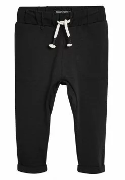 Next Unisex 3 PACK LIGHTWEIGHT JOGGERS - Jogginghose - Black 10 Next Unisex 3 PACK LIGHTWEIGHT JOGGERS - Jogginghose - Black -Next Großes Kaufhaus faeaae5a57a24fb0a22f19521612a601