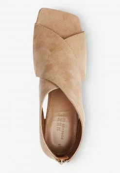 Next Damen FOREVER COMFORT CROSSOVER - Schaftsandale - Camel Brown -Next Großes Kaufhaus fddf4d33ee1f4c19b83bc2e814cece63