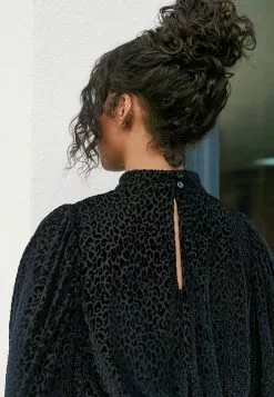 Next Damen Maxikleid - Black 9 Next Damen Maxikleid - Black -Next Großes Kaufhaus fe55fae92fdc458198c76dea5519a25a