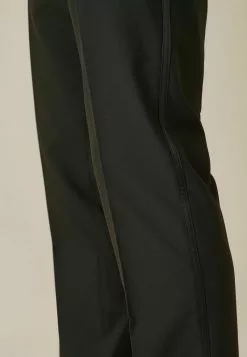 Next Herren Chino - Black 10 Next Herren Chino - Black -Next Großes Kaufhaus ff2bedf885f0498b878221b47ded6bb9