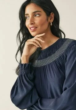 Next Damen SMOCK DETAIL - Bluse - Dark Blue 6 Next Damen SMOCK DETAIL - Bluse - Dark Blue -Next Großes Kaufhaus ffc3a21671d0488eb324bc9d94ed80dc